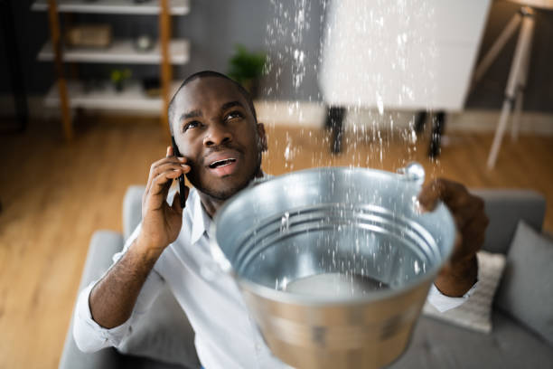 Water damage restoration process in Bass Lake, IN